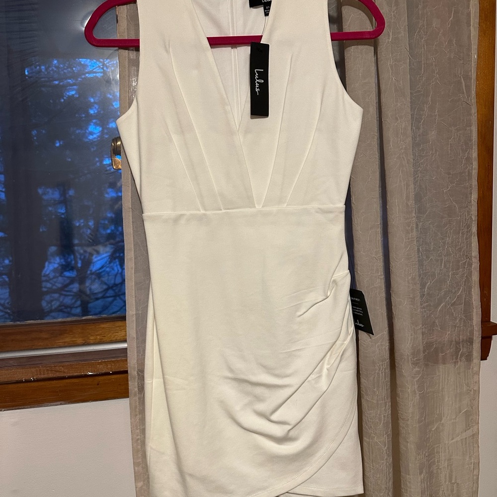 NWT Lulus White Sleeveless Dress